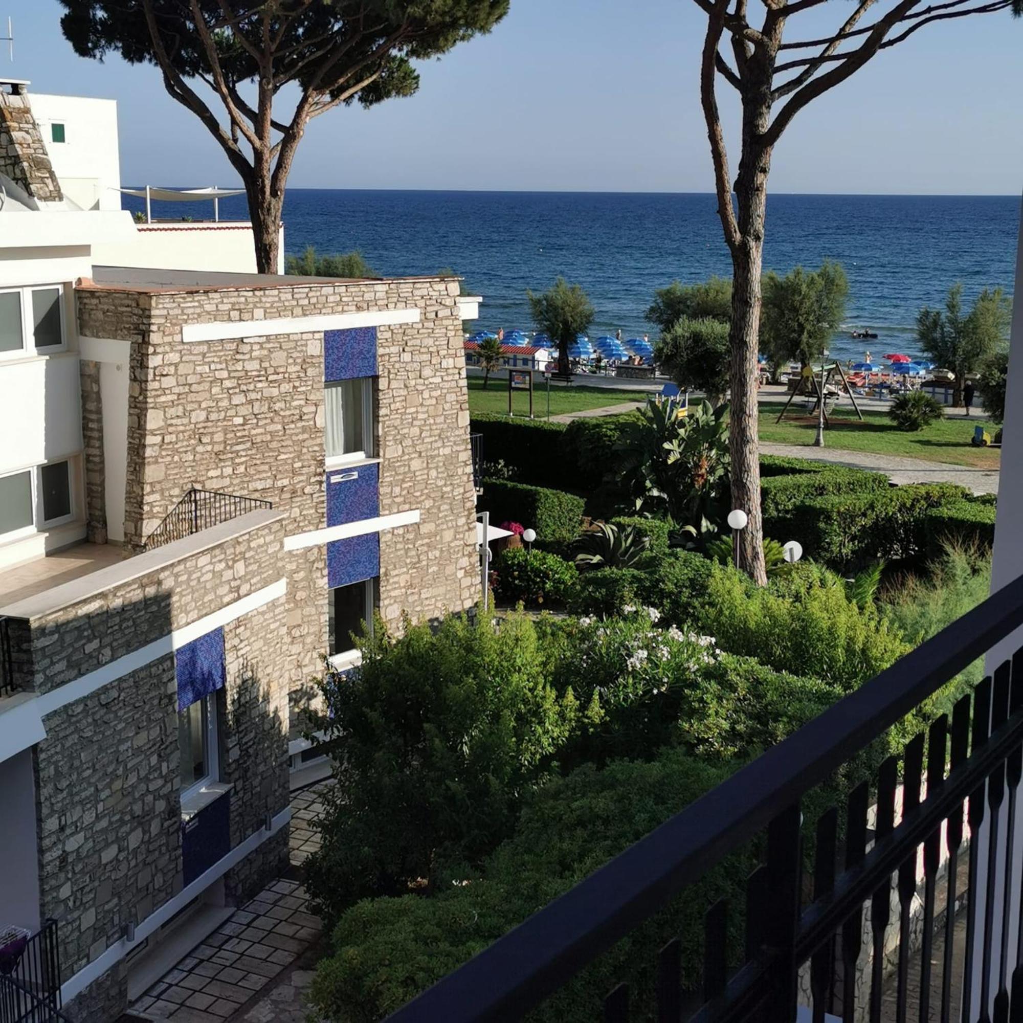 Bed and Breakfast Il Volo Sperlonga Exterior foto
